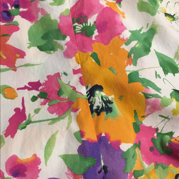 Chaps Bold Flower Print Button Down Top - Picture 5 of 6